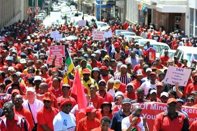 Some Eskom staff could be moved to municipalities, Cosatu proposes