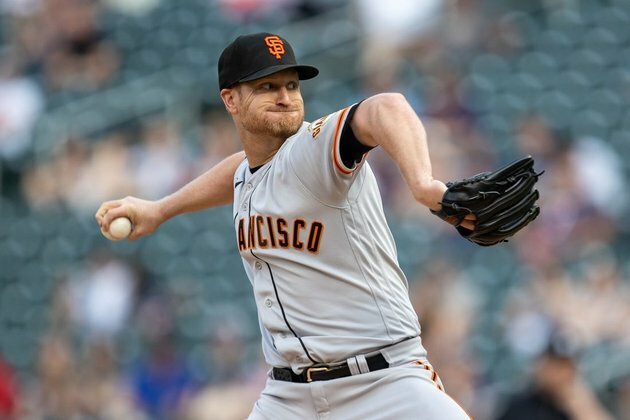 Thriving Giants eye 4-game road sweep of slumping Brewers