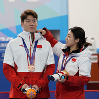 (SP)CHINA-HARBIN-ASIAN WINTER GAMES-CURLING-AWARDING CEREMONY (CN)