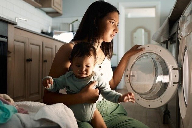 Unpaid emotional labor adding to parents' heavy 'mental load'  