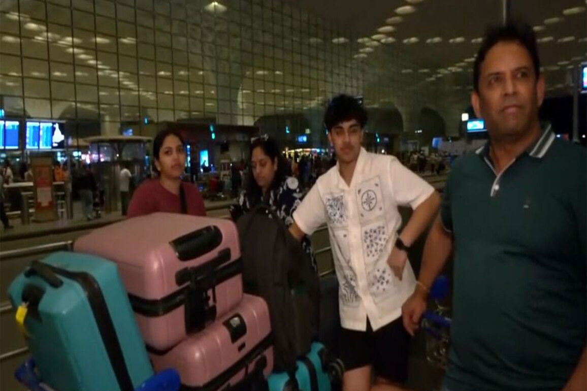 Passengers stranded at Chhatrapati Shivaji Maharaj International Airport amid Israel-Iran tensions