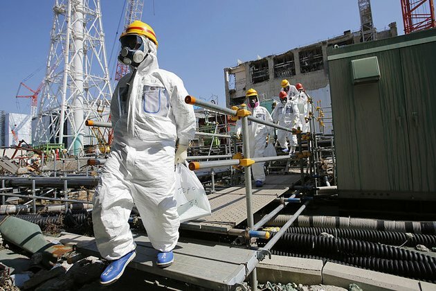 UK to allow food imports from Fukushima Guardian