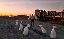 Benz flying on new gold 'discovery'