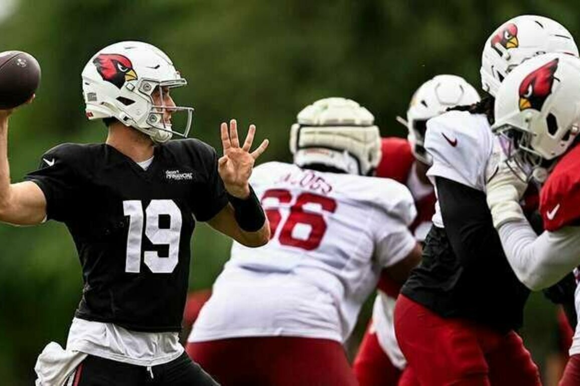 With Kyler Murray Ailing, Cardinals Sign Kedon Slovis To Roster