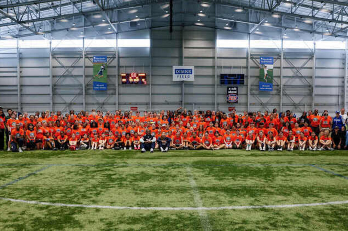 Bears, Kyle Monangai host Monsters Flag Football clinic in Rockford