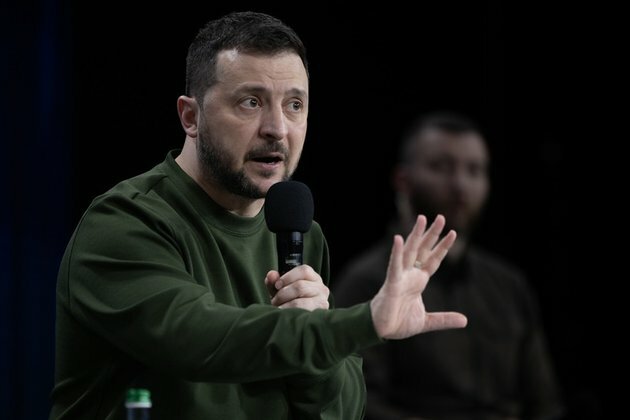 US warned Kiev to stop attacking Russian refineries Zelensky