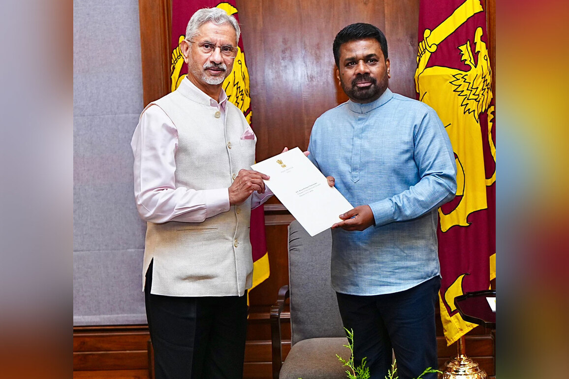 EAM Jaishankar meets Sri Lankan President, reaffirms India's support after Cyclone Ditwah
