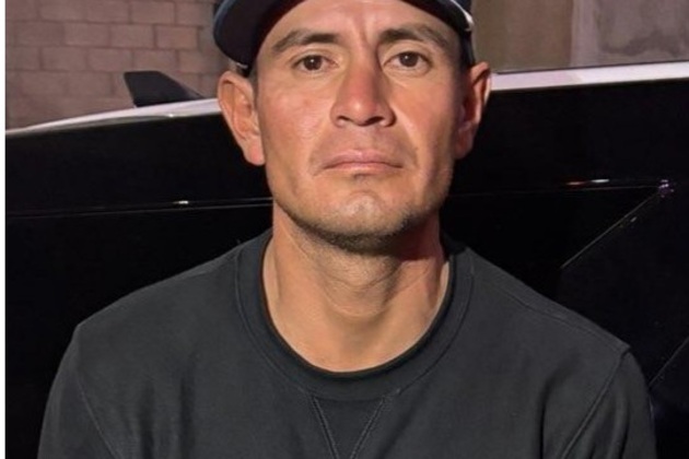 Felon flees during arrest in Lemon Grove, still at-large