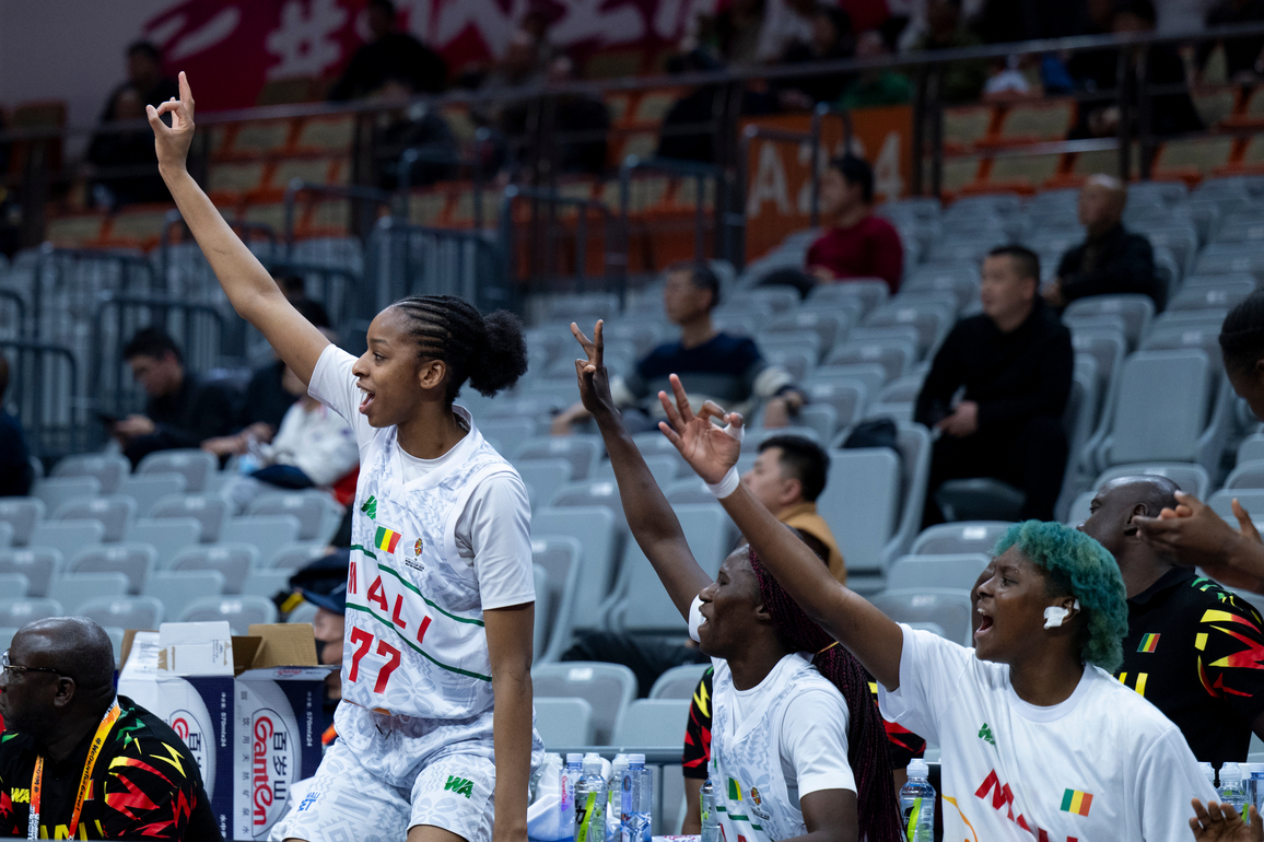 (SP)CHINA-WUHAN-FIBA-WOMEN'S WORLD CUP 2026-QUALIFYING-MLI VS CZE(CN)