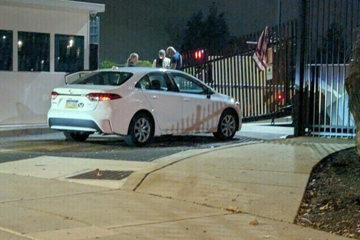 Car rams into FBI office entrance in targeted attack