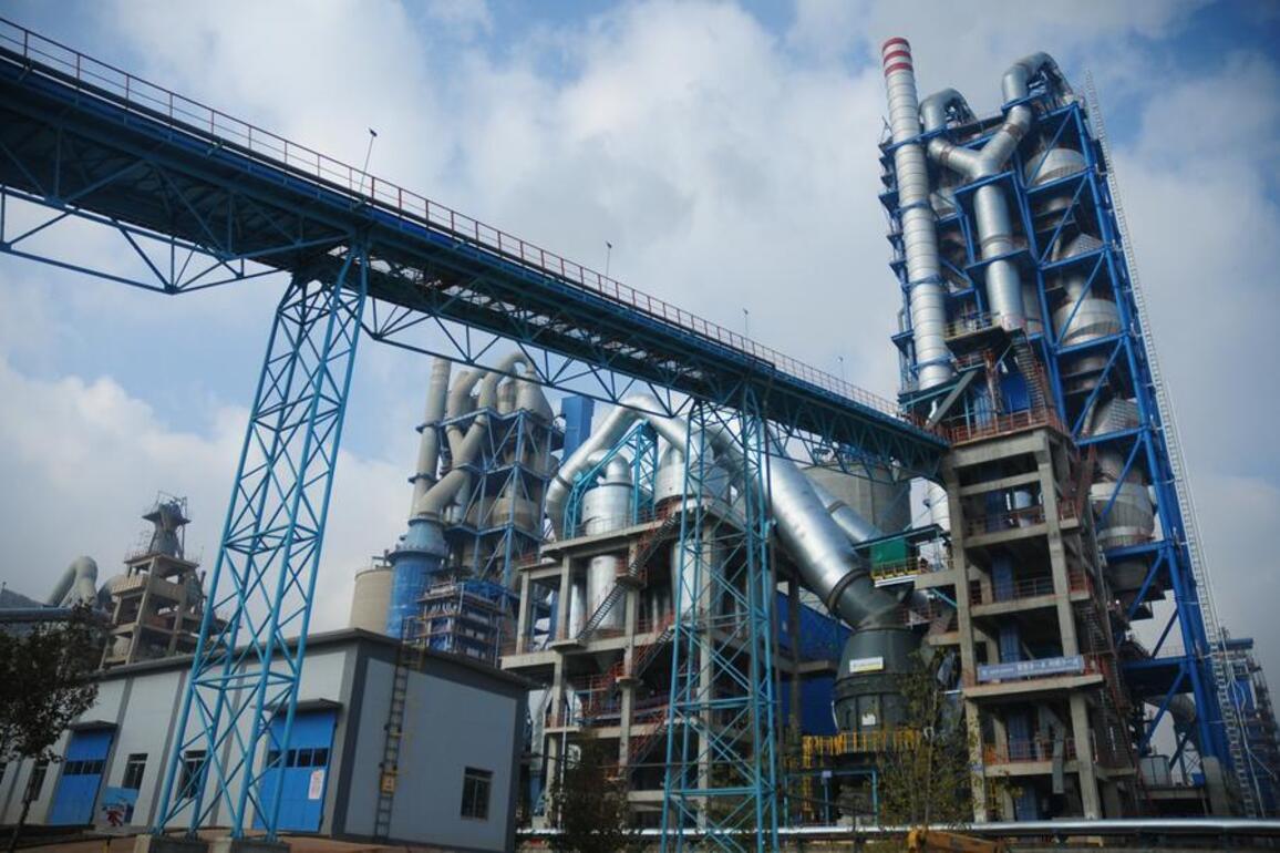 Chinese cement production lines power Iraq's reconstruction