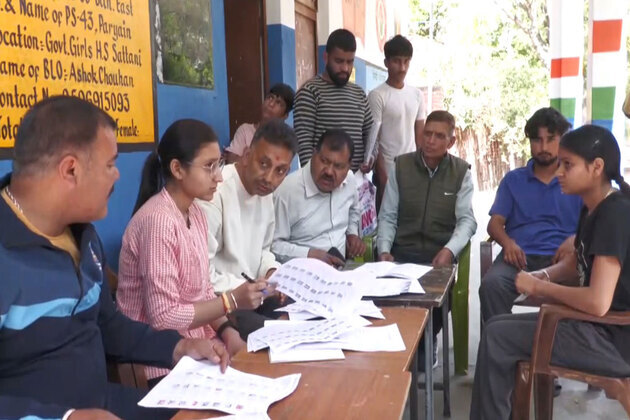 J-K: State Election Commissioner Shantmanu visits Udhampur to oversee panchayat electoral roll revision