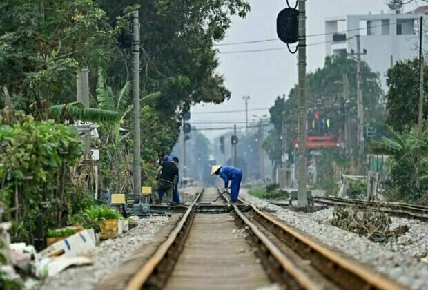 Vietnam parliament approves $8 billion railway with loan from China