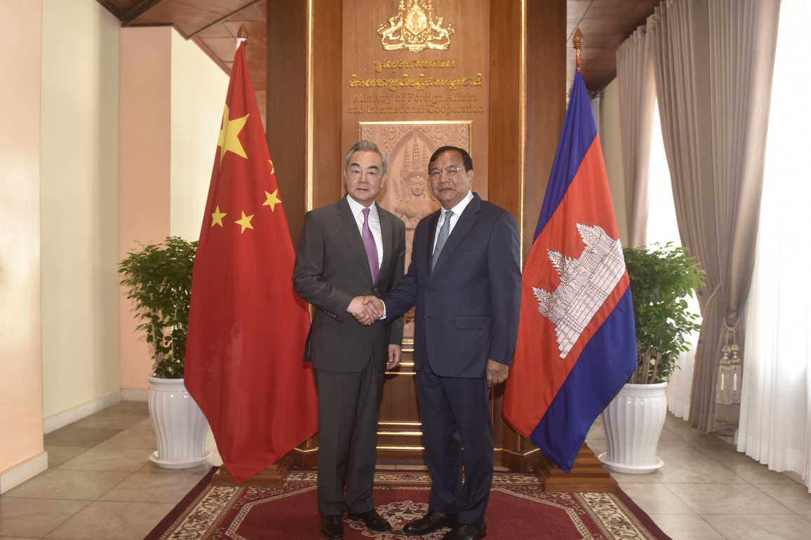 CAMBODIA-PHNOM PENH-CHINA-WANG YI-CAMBODIAN FM-TALKS