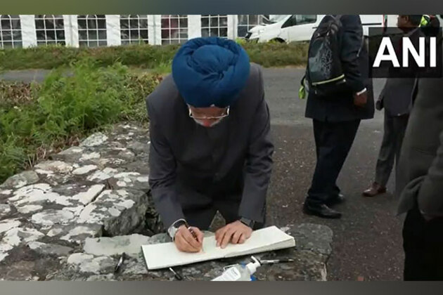 Union Minister Hardeep Singh Puri pays tribute to Kanishka bombing victims in Ireland