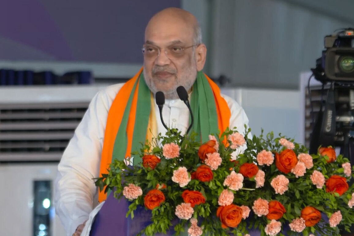 Amit Shah slams LDF in Ernakulam, says Kerala polls about state's "future"