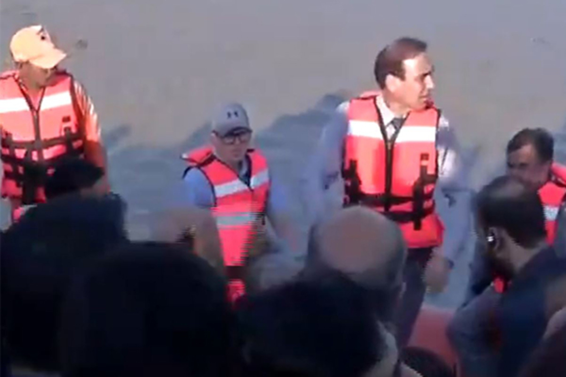 J-K: CM Omar Abdullah visits flood-affected Srinagar, calls for damage assessment; criticizes Centre's preparedness