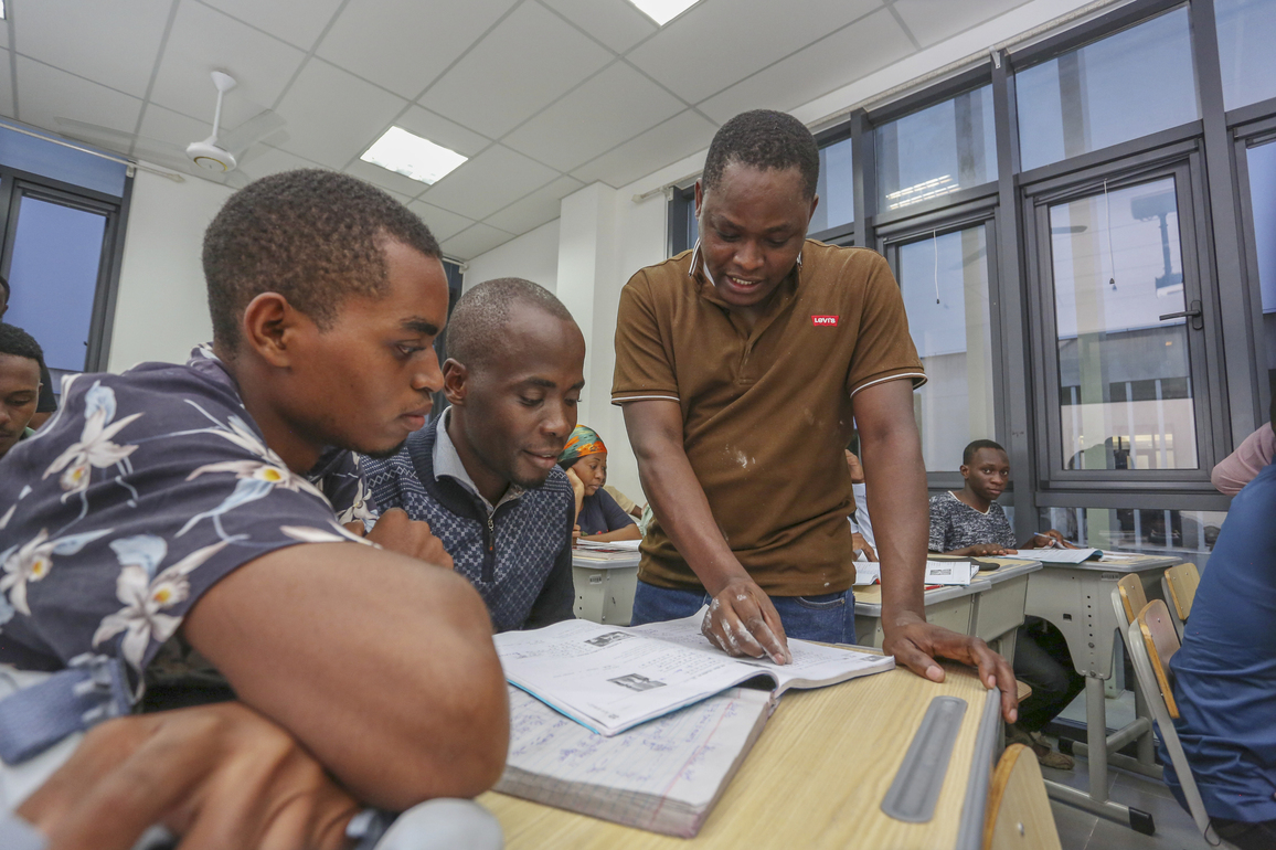 TANZANIA-DAR ES SALAAM-CHINESE LANGUAGE-NIGHT CLASSES