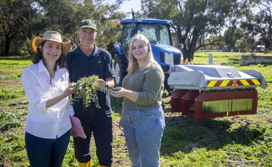 DPIRD’s Catherine Borger, Dave Nicholson and Miranda Slaven investigated electric weed control, and the effect of soil moisture on its efficiency. Credit: Western Australian Local Government Association.