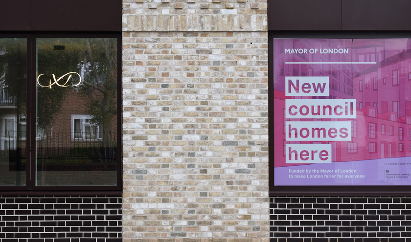 © Jun Huang / Shutterstock