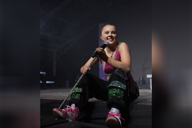 JoJo Siwa shares update on her baby plans with boyfriend Chris Hughes