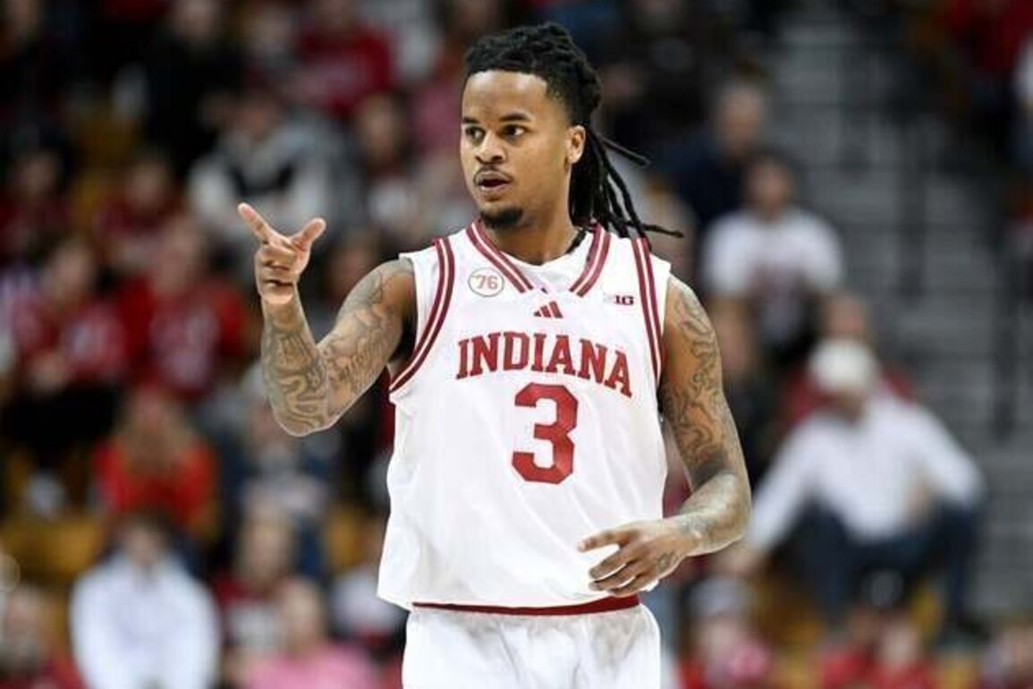 Now-football school Indiana tries to tackle Washington