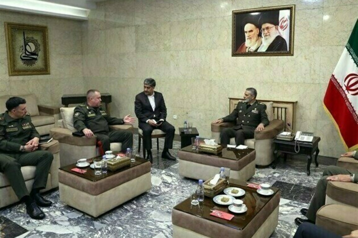 Iran, Belarus Discuss Expansion of Military Ties