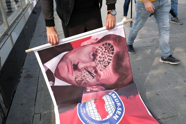 France-Turkey Dispute Grows Over Cartoons and Influence