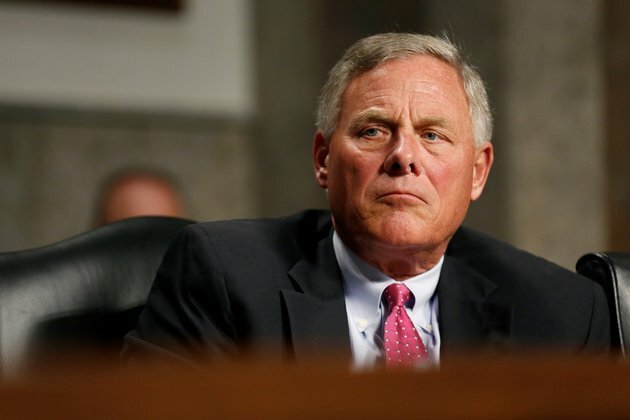 US Closes Probes into 3 Senators over Their Stock Trades