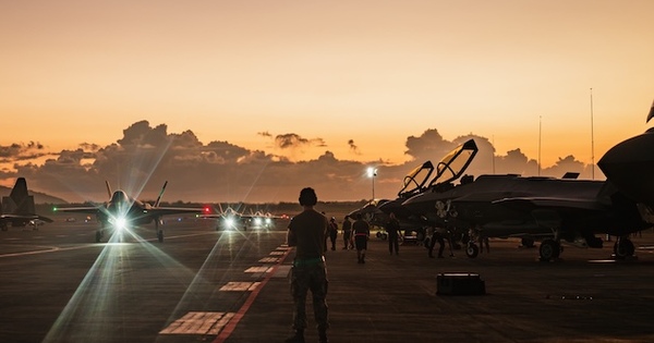 
                        FAA issues flight caution for Mexico , Central America , S . America