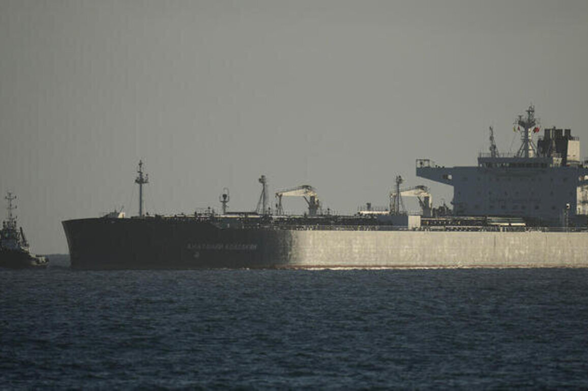 Russia to send second oil tanker to Cuba, minister says