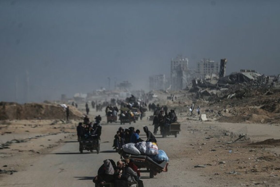 Hamas rejects Trump's racist Gaza relocation plan