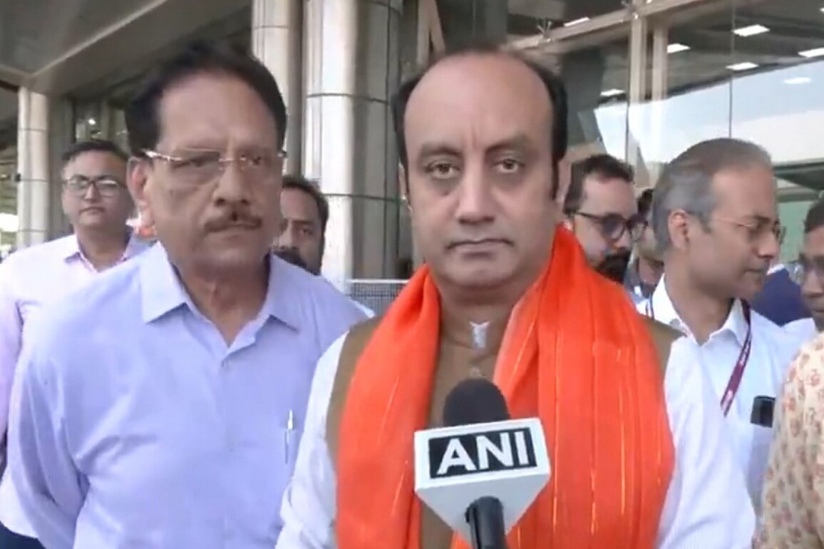 "Lalu Yadav is in dilemma between his sons and daughters": BJP's Sudhanshu Trivedi hits out at RJD supremo after Bihar polls announcement