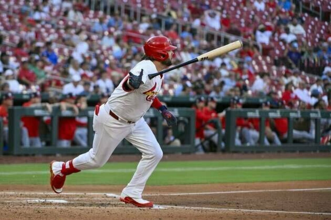 Miles Mikolas pitches Cardinals past Nationals