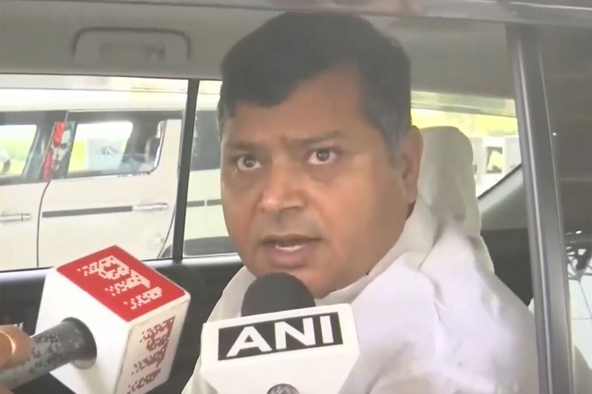 'Self-serving attempt' to stay relevant: Union Minister Raj Bhushan Choudhary ahead of INDIA bloc meet
