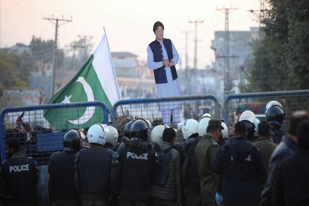 UN Committee raises alarm over tortures in Pakistan; cites detention of former PM Imran Khan, political activist Mahrang Baloch