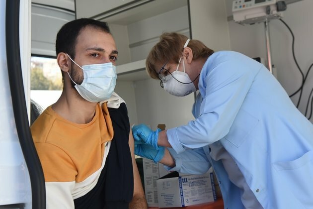 Poland Donates 200,000 COVID-19 Vaccines To Armenia