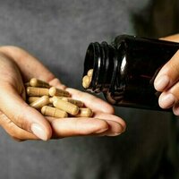 Ashwagandha: this ancient herb is trending for its potential health benefits -but also comes with risks