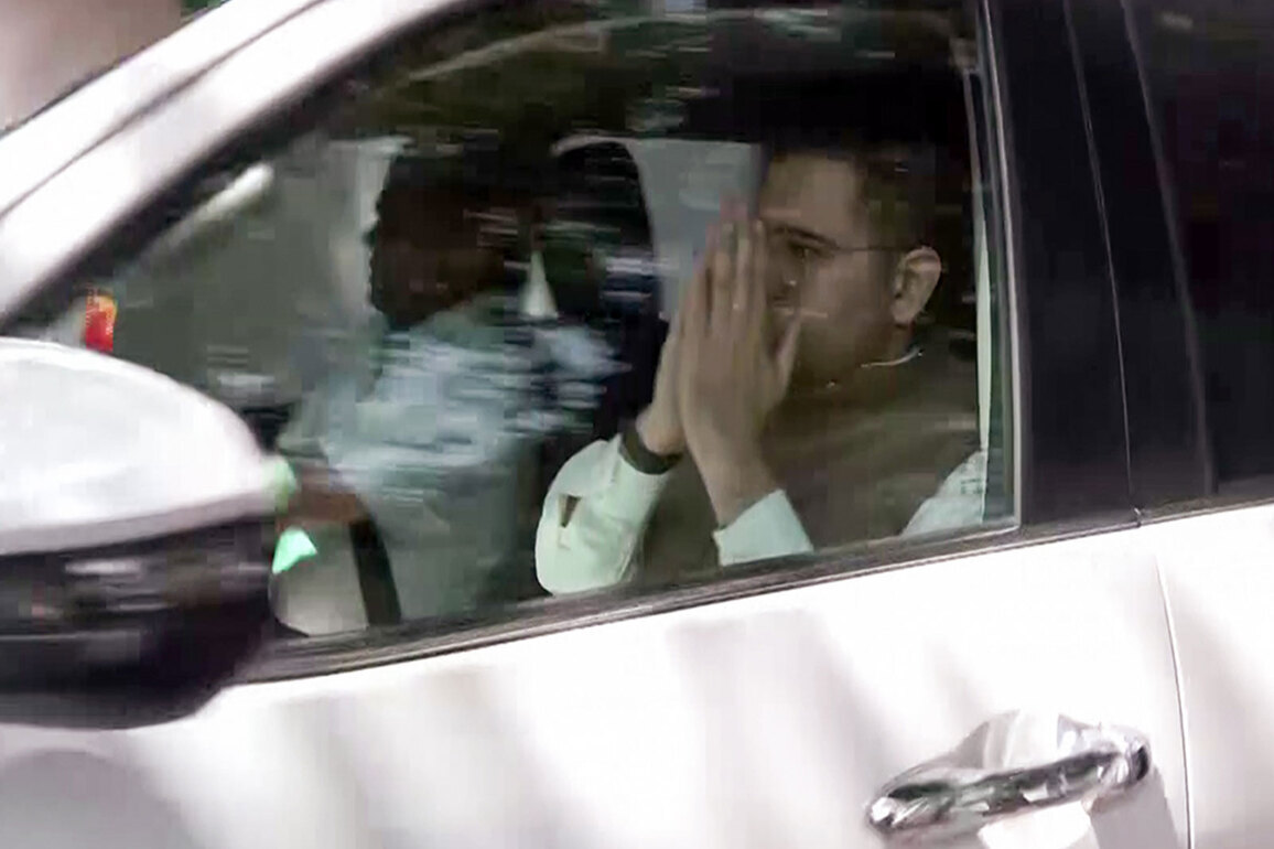 AAP in "corrupt" and "compromised" hands, no room for honest workers: Raghav Chadha