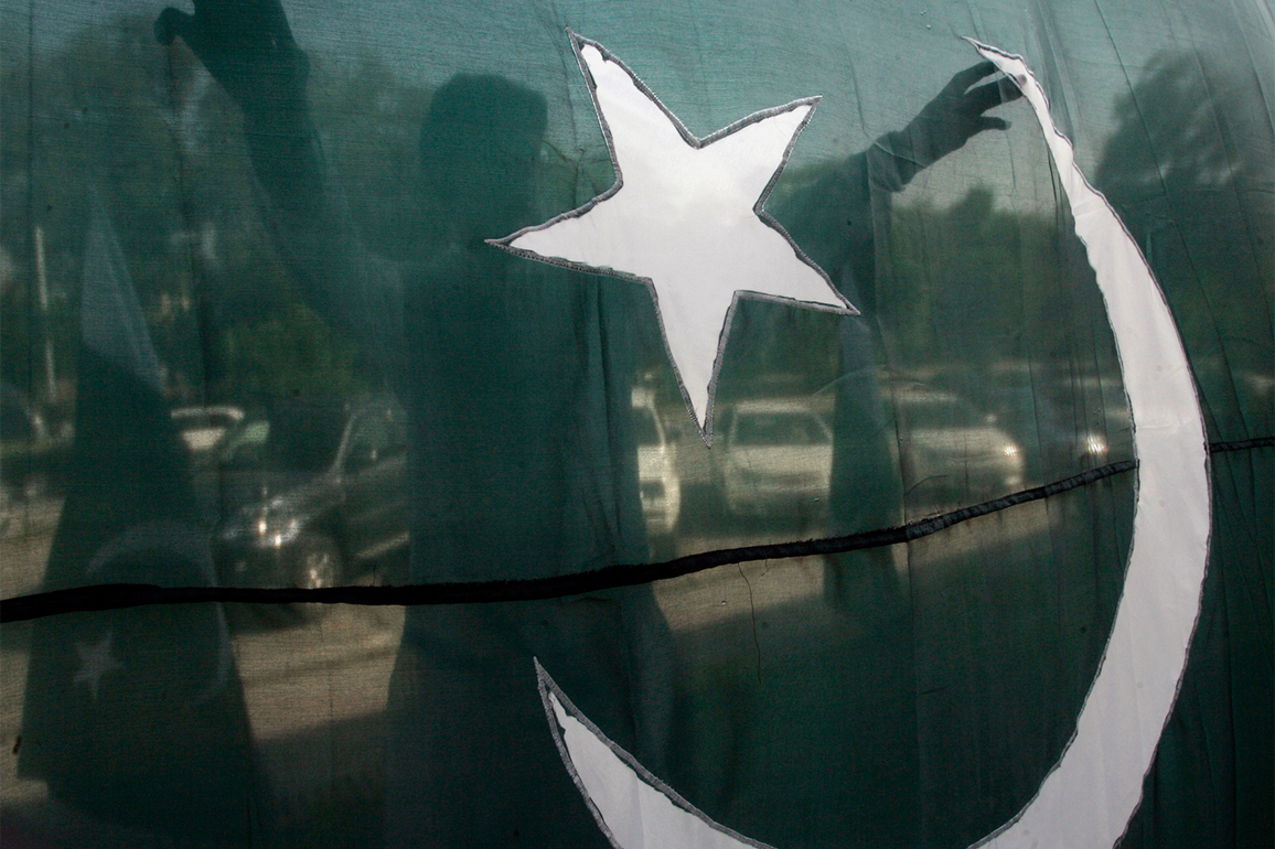 Pakistani arms smuggler sentenced to 40 Years in US for trafficking missile parts to Yemen's Houthis