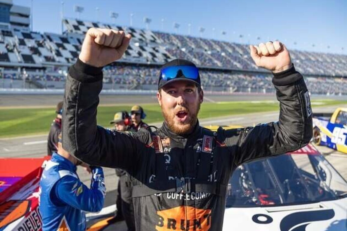 NASCAR won't let YouTuber 'Cleetus McFarland' race at Talladega