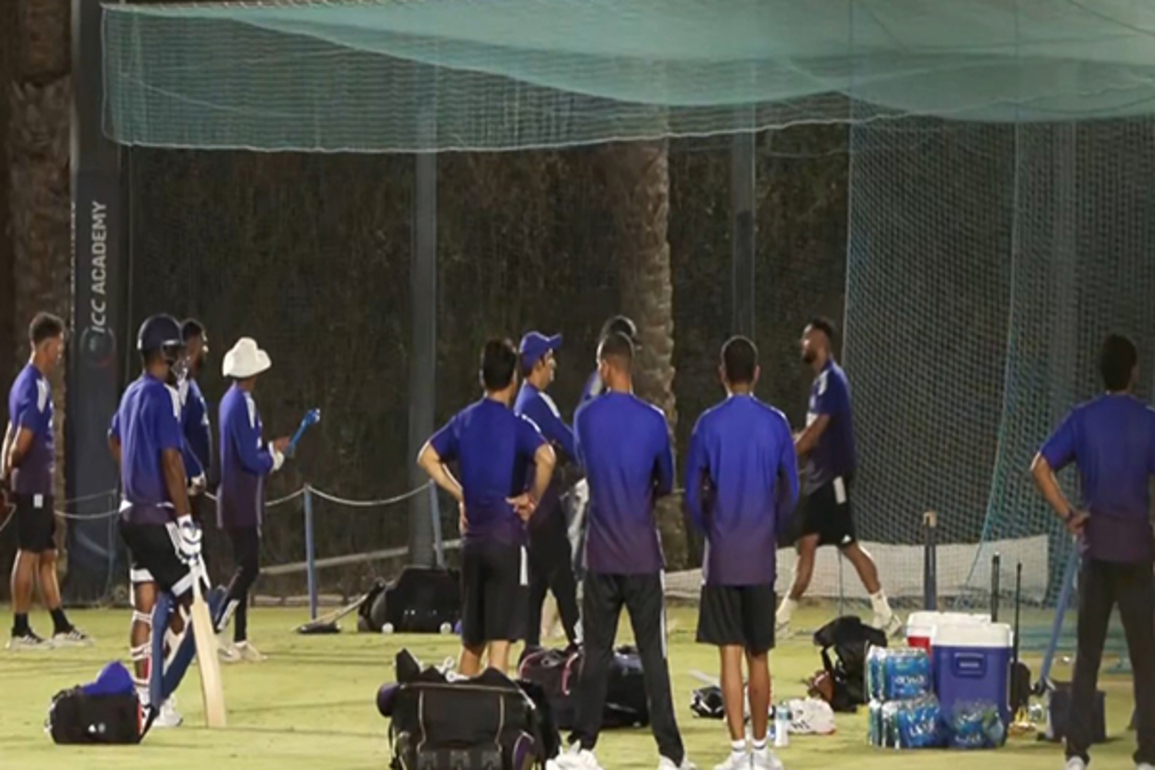 "Stiff legs": Gill teases Bumrah, Samson watches Jitesh's keeping drills as India gears up for Asia Cup