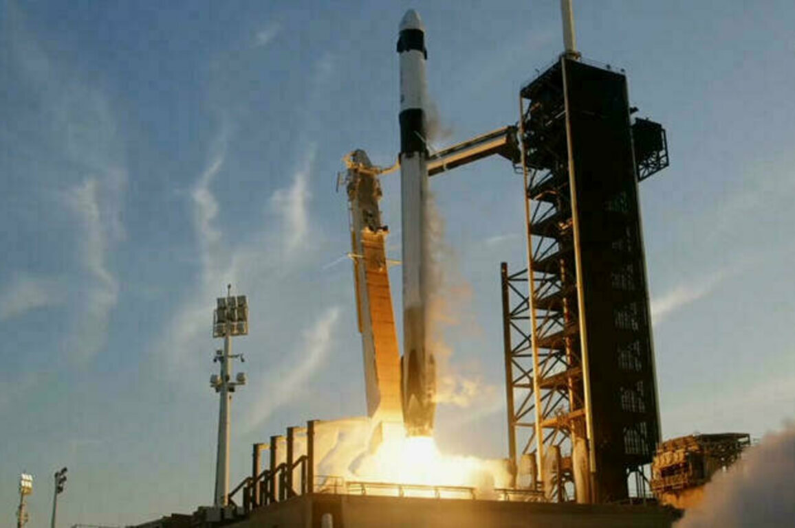 SpaceX launch for ISS paves way for return of 'stranded' astronauts
