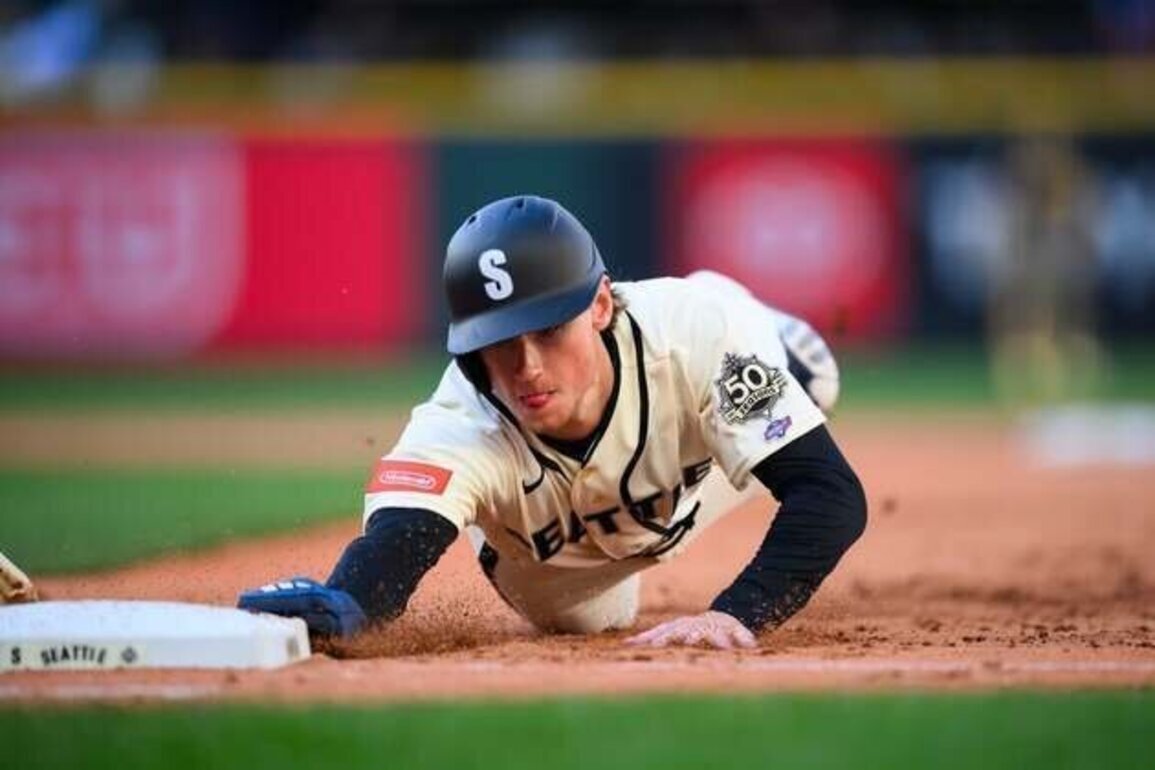 Mariners counting on youngster Colt Emerson vs. White Sox