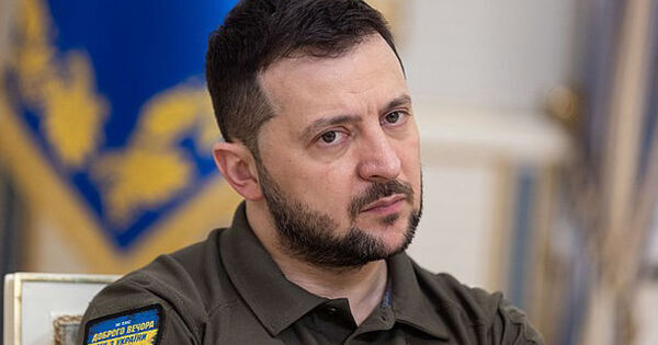 Ukraine receives cash, gold worth $82 million seized by Hungary