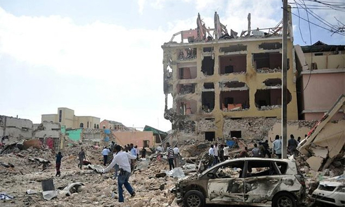 Death toll rises to 39 in Mogadishu bombing Death toll rises to 39 in Mogadishu bombing