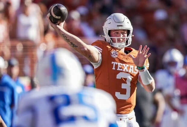 Report: Texas QB Quinn Ewers (ankle) to undergo MRI