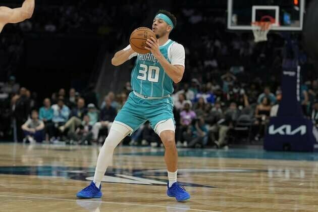 Reports: Seth Curry set to join Stephen Curry with Warriors