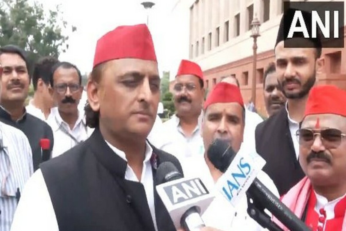 Akhilesh Yadav urges Govt to discuss Pahalgam terror attack, questions intelligence failure