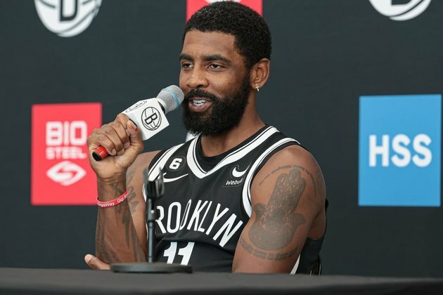 Kyrie Irving: Staying unvaccinated nixed $100M extension
